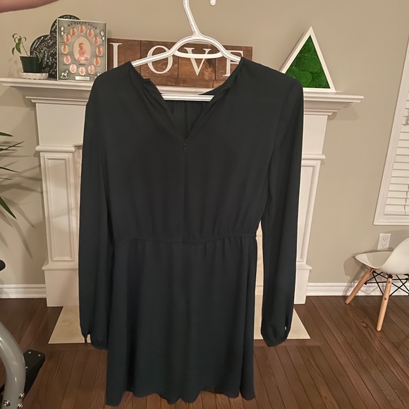 Aritzia Sunday Best Poppins dress - Picture 2 of 5